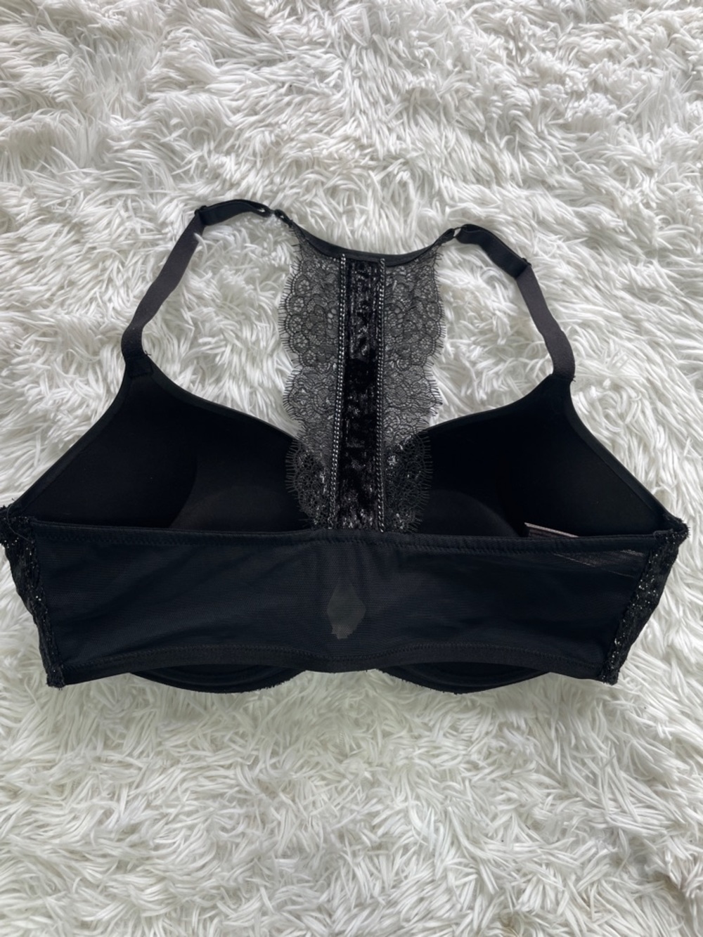 Victoria’s Secret Bombshell Plunge Racer-Back Push-Up Bra - Picture 7 of 8
